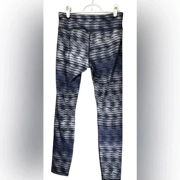 Head Women’s Tight Fit Leggings Geometric Patterned Blue Gray Size Medium EUC - Picture 2 of 13